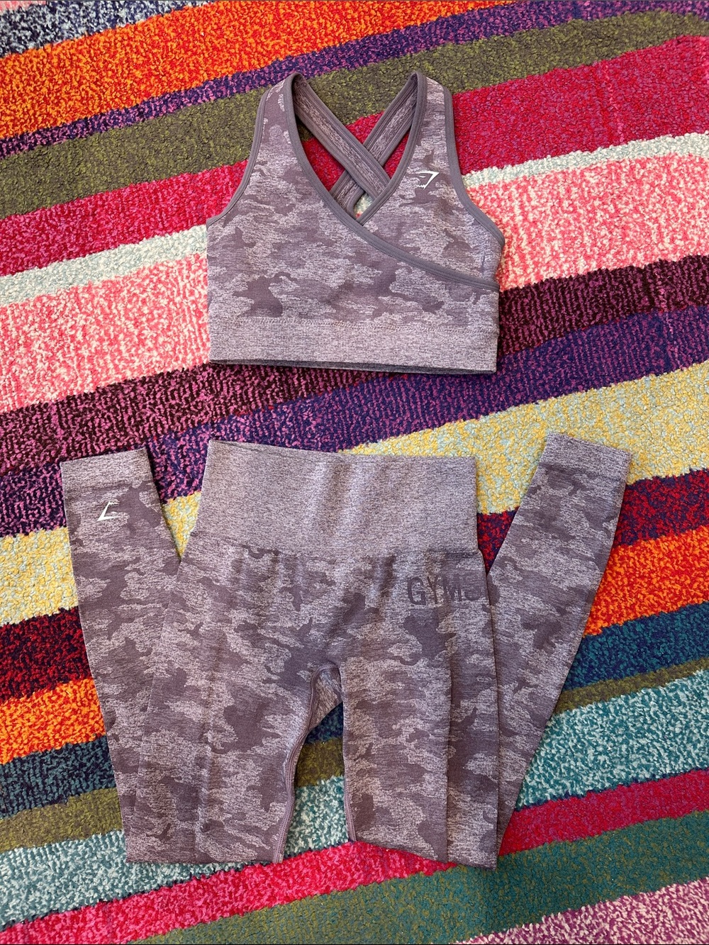 Gymshark Mauve/Purple Camo Seamless Sports Bra & Leggings Set